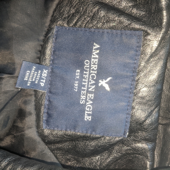 Faux leather jacket - Picture 4 of 4